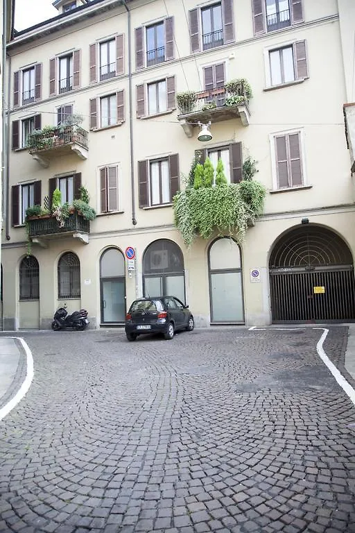Mansard Very Close To Duomo Milano 0*,  Italien